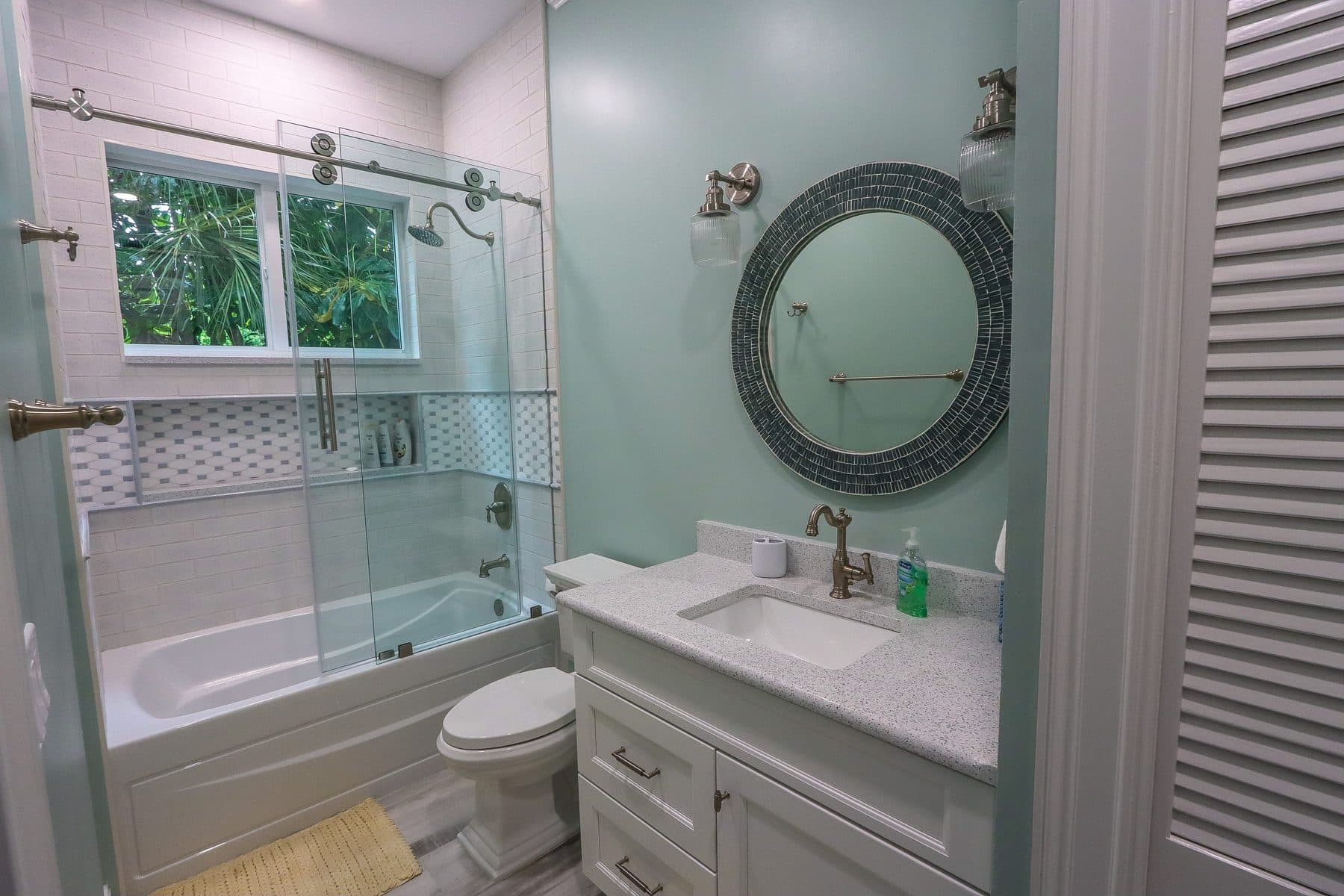 Bright bathroom with soaking tub and double sinks